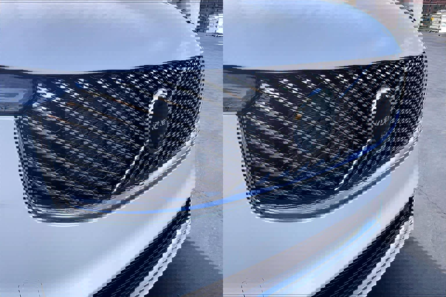 New 2026 Volvo XC90 T8 Plus image 34