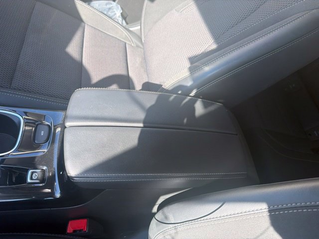 Used 2023 Buick Envision Preferred w/ Sport Touring Package AWD/4WD image 29