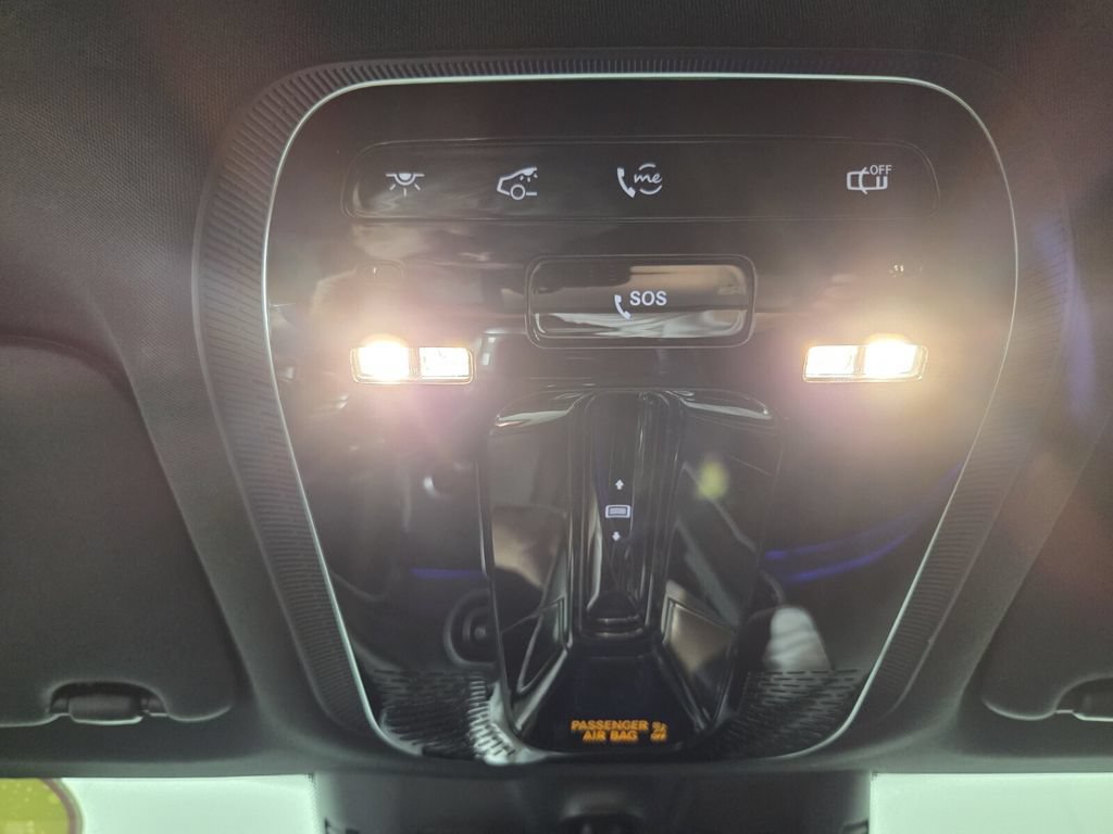 Used 2023 Mercedes-Benz GLC 300 image 14
