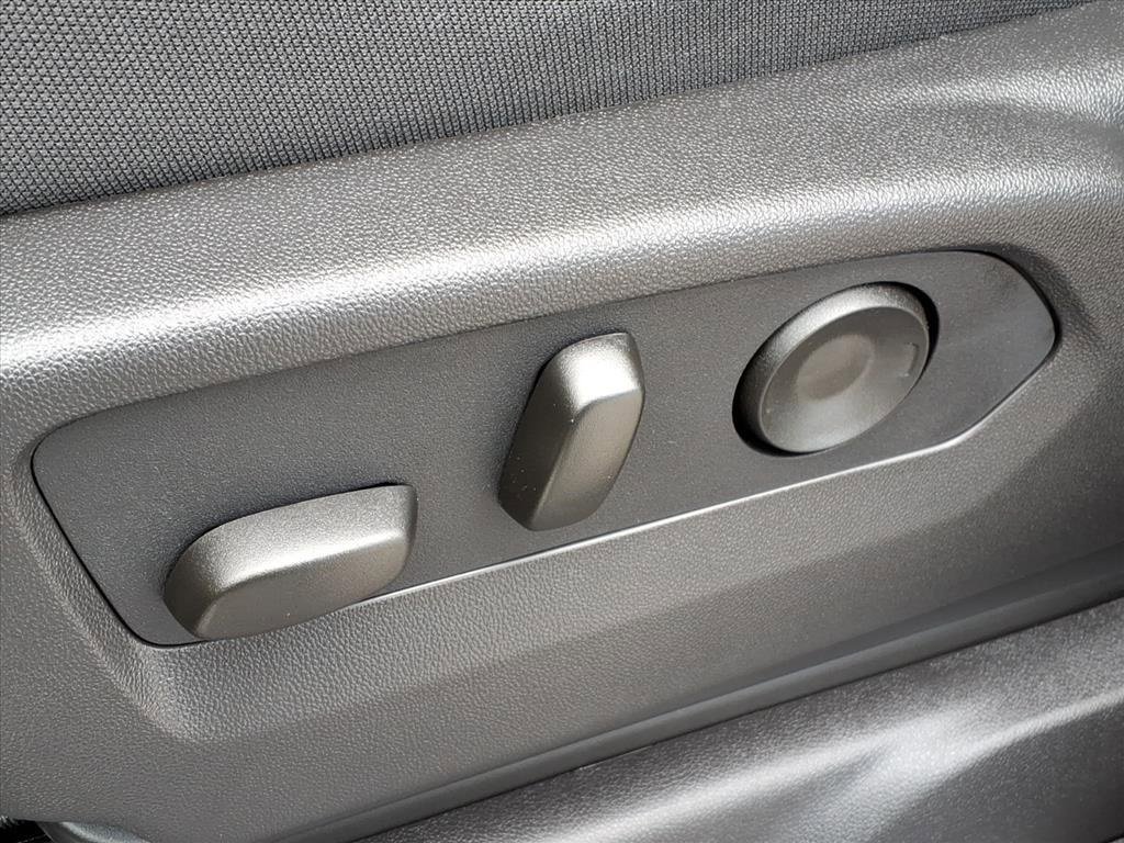 Used 2026 Chevrolet Silverado 1500 Custom image 20