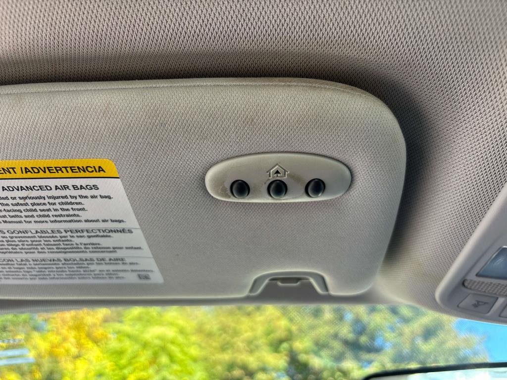 Used 2014 Ford Fusion SE image 24