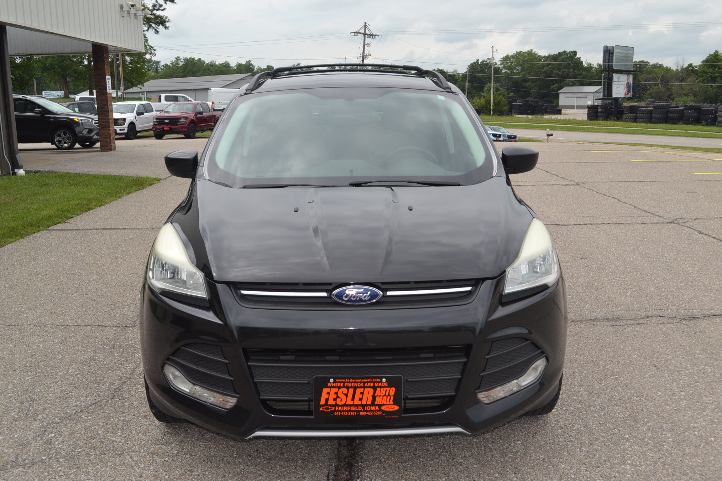 Used 2013 Ford Escape SE FWD image 2