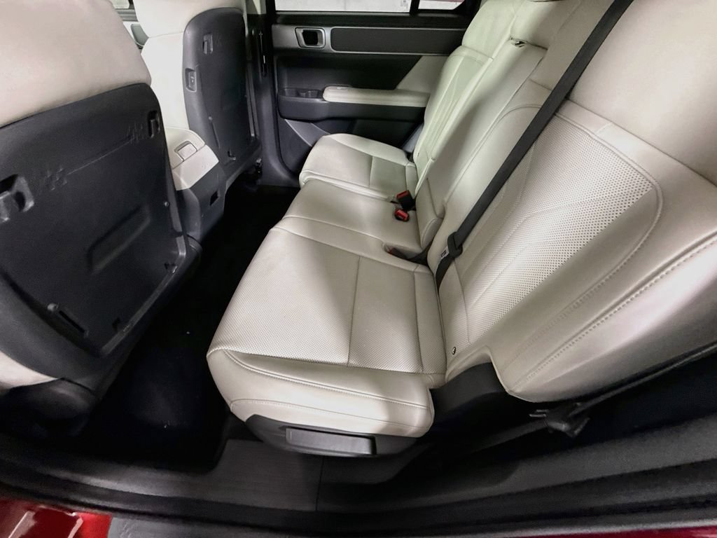Used 2024 Hyundai Santa Fe SEL AWD/4WD image 27