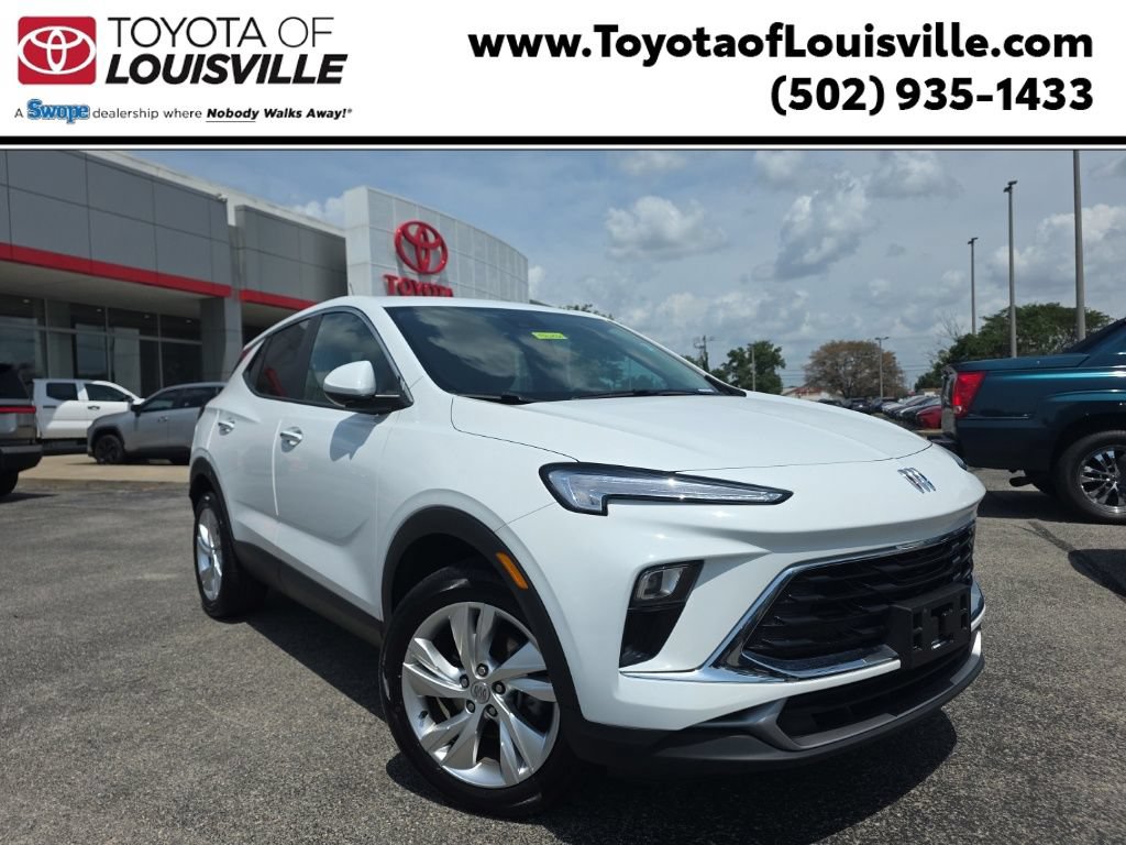 Used 2025 Buick Encore GX Preferred FWD image 1