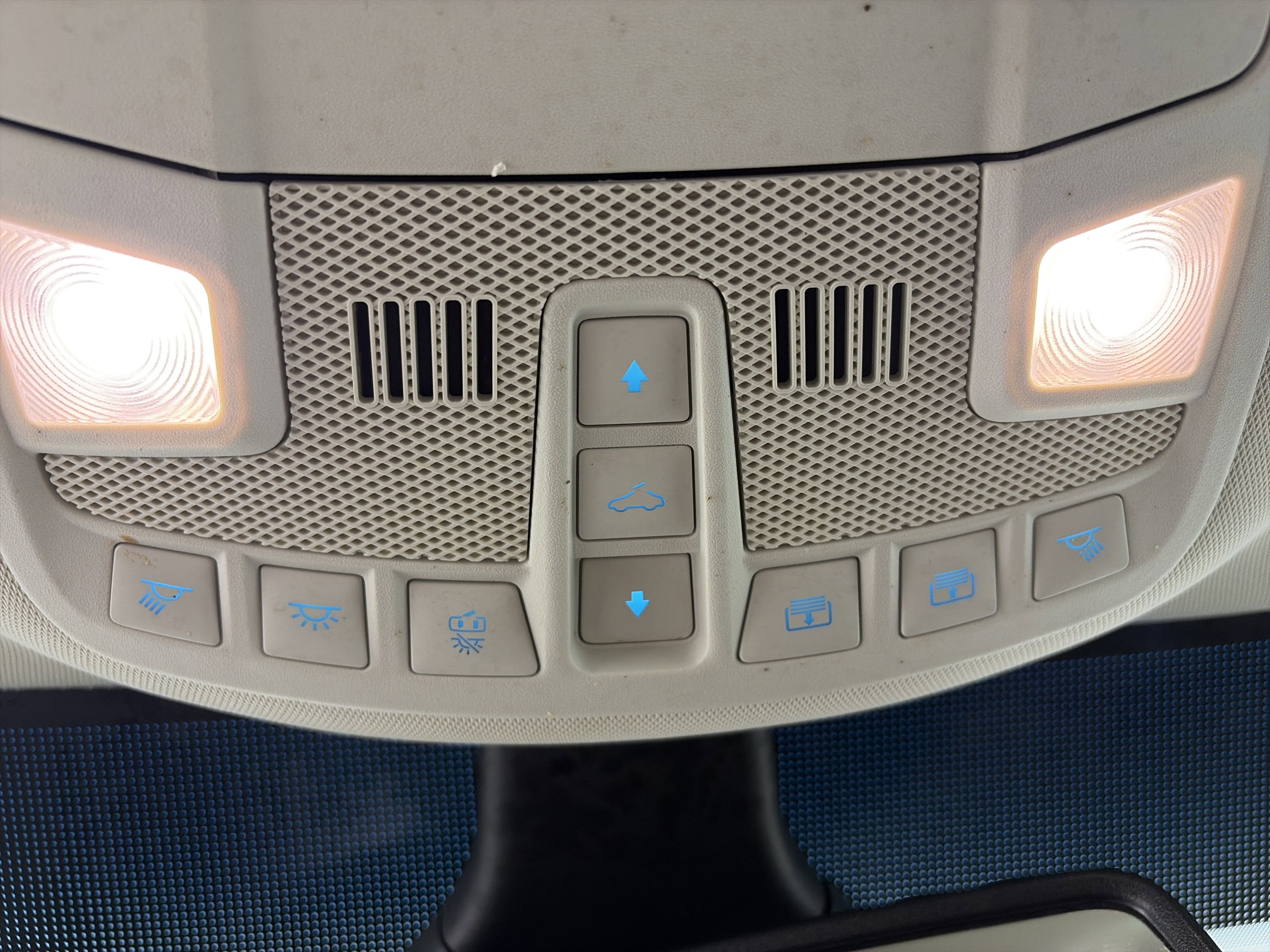 Used 2020 Ford Edge Titanium w/ Equipment Group 301A image 30