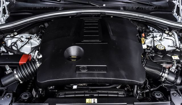 Used 2021 Land Rover Range Rover Velar R-Dynamic S AWD/4WD image 11