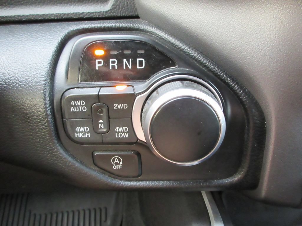 Used 2021 RAM 1500 Big Horn AWD/4WD image 30