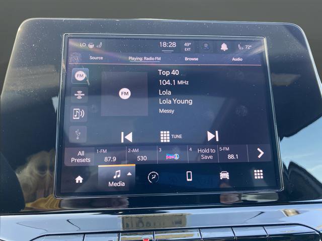 New 2025 Jeep Compass Latitude w/ Sun & Sound Group image 17