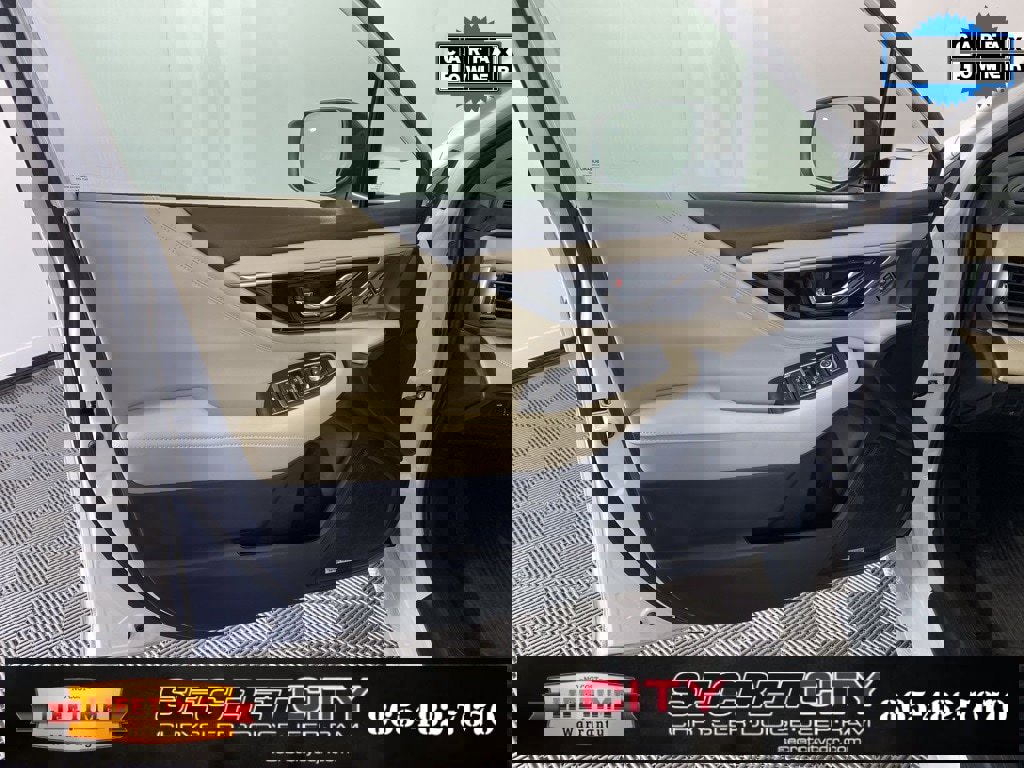 Used 2025 Subaru Legacy Limited w/ Popular Package #3 image 12