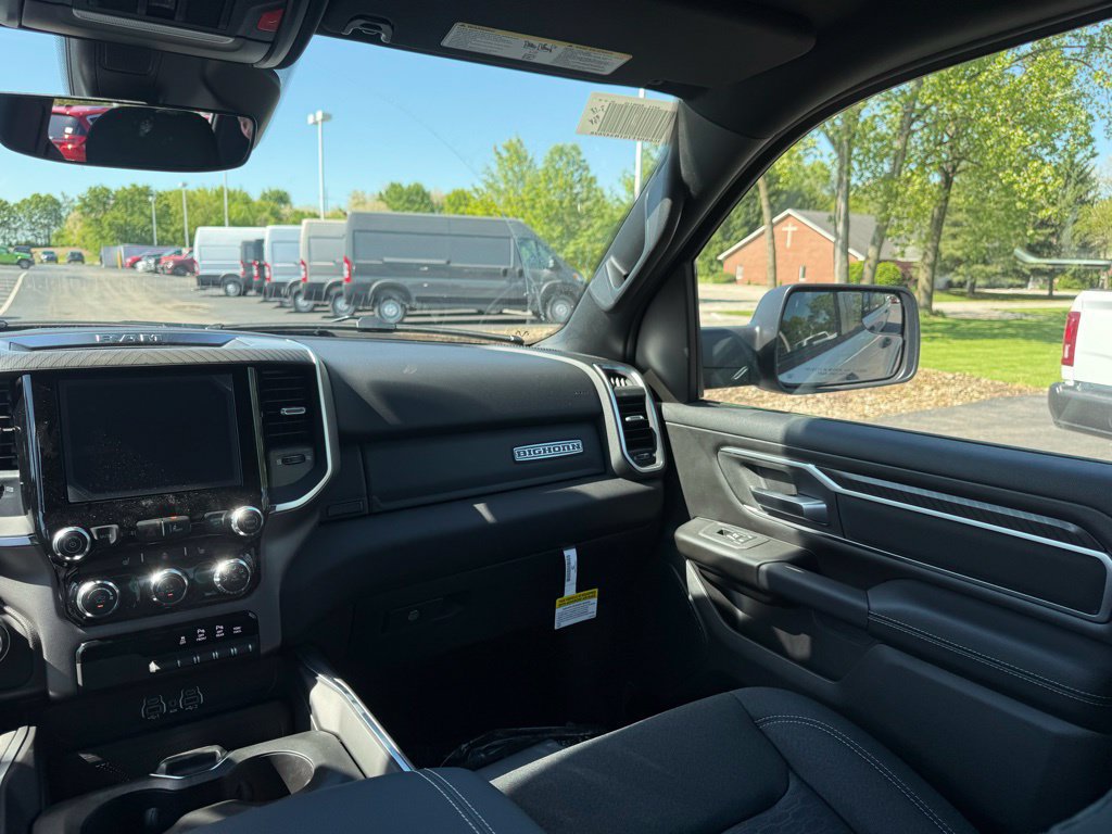 New 2026 RAM 1500 Big Horn AWD/4WD image 43