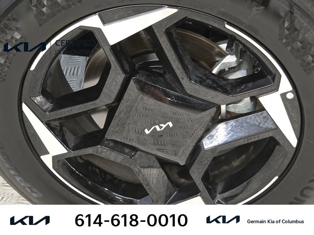 Certified 2026 Kia Sportage EX FWD image 12