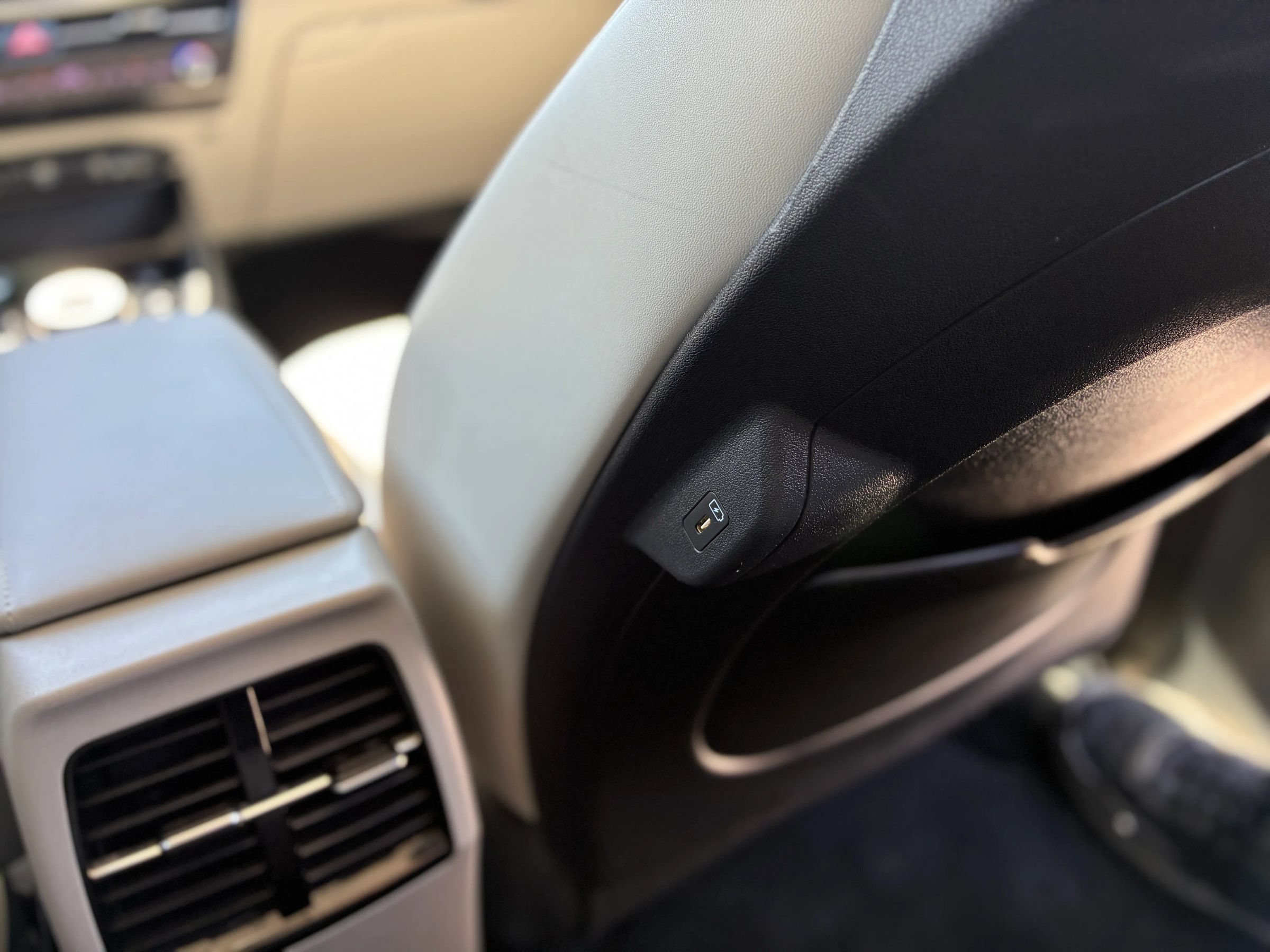 Used 2023 Kia Niro Wind FWD image 43