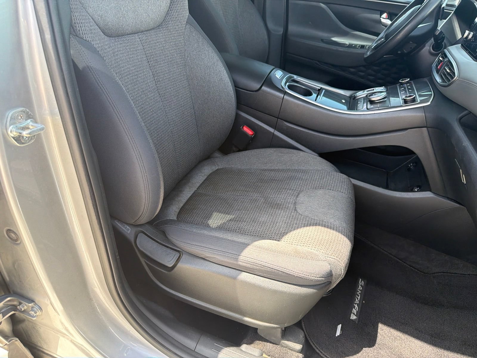 Used 2022 Hyundai Santa Fe SEL w/ Cargo Package FWD image 10