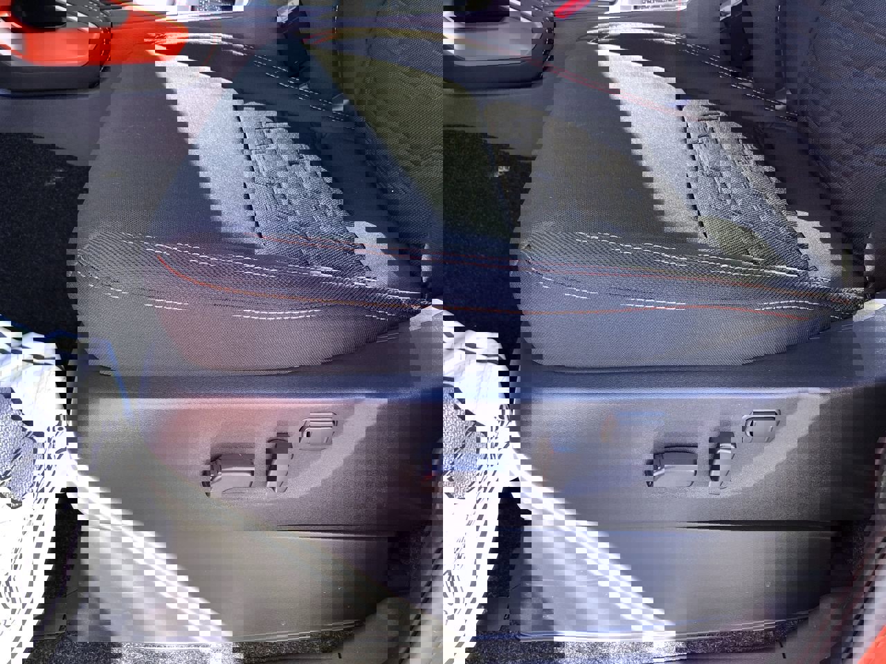 New 2026 Nissan Frontier PRO-4X w/ Pro-4x Convenience Package image 22