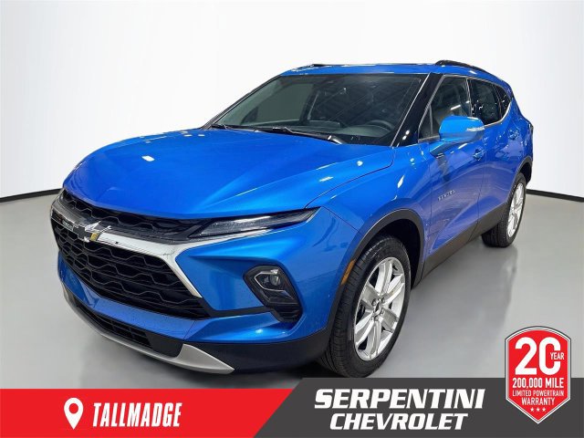 New 2026 Chevrolet Blazer LT w/ LPO, Black Grille Bar Package