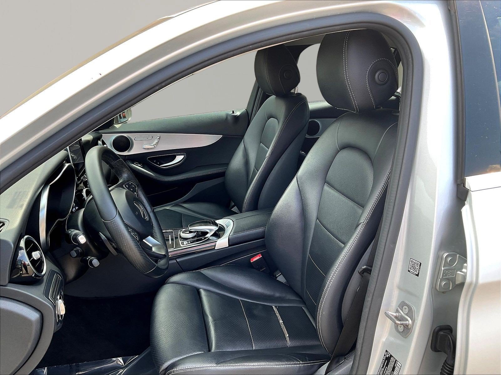 Used 2016 Mercedes-Benz C 300 Sedan image 21