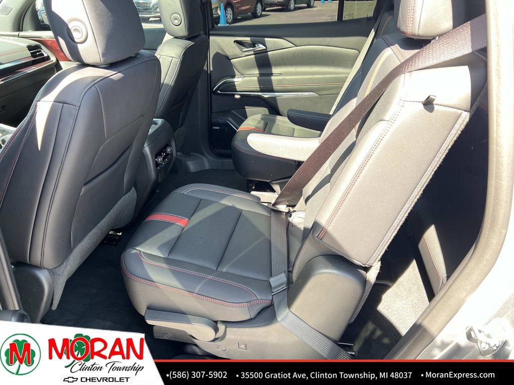 Certified 2024 Chevrolet Traverse RS AWD/4WD image 13