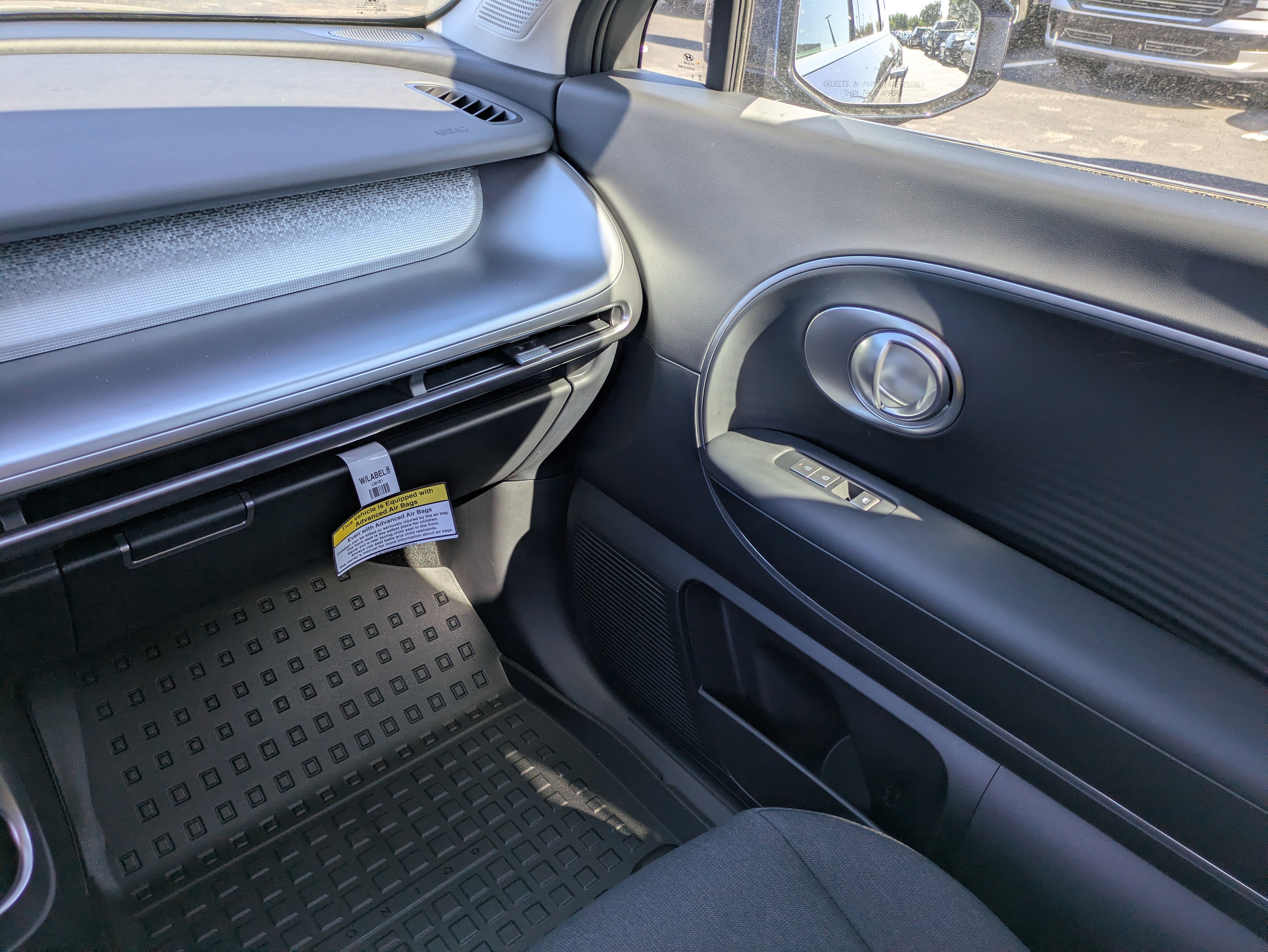 New 2026 Hyundai Ioniq 9 SE image 19