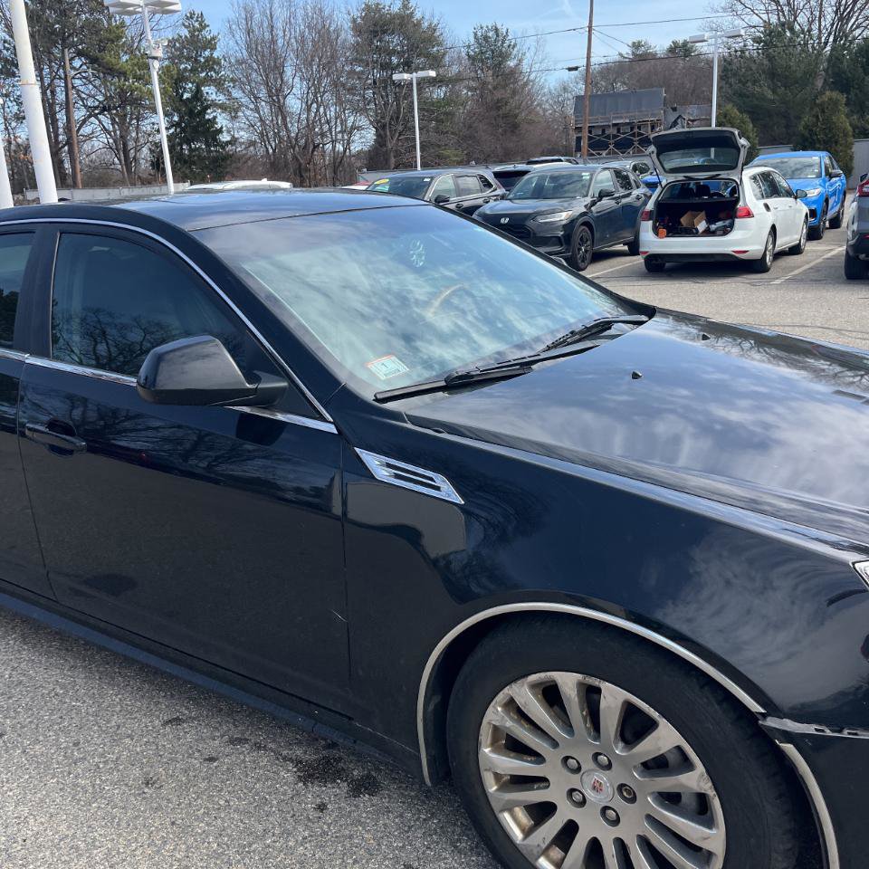 Used 2010 Cadillac CTS Premium image 4