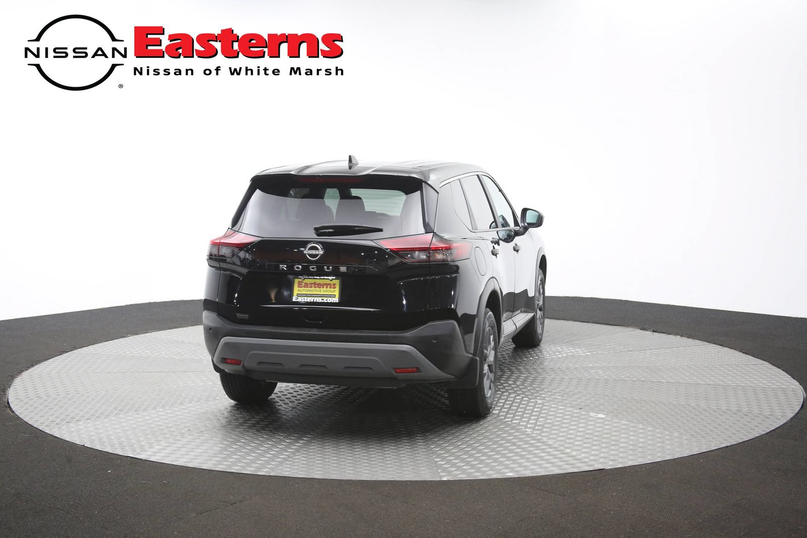 Used 2023 Nissan Rogue S FWD image 38