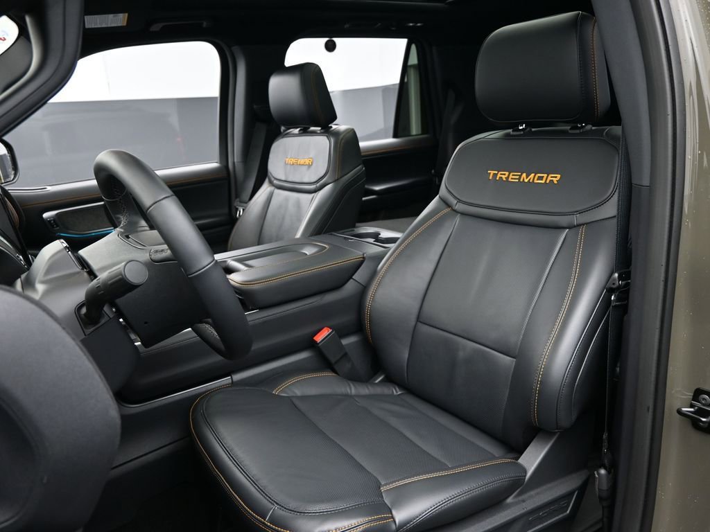 New 2025 Ford Expedition Tremor image 27