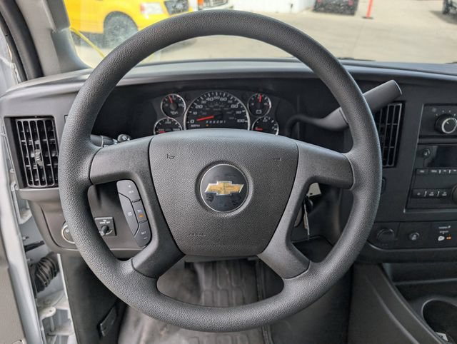New 2024 Chevrolet Express 4500 Extended w/ Power Convenience Package RWD image 10