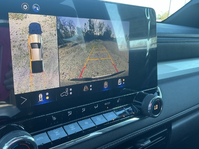 New 2026 Chevrolet Colorado LT w/ LT Convenience Package RWD image 16