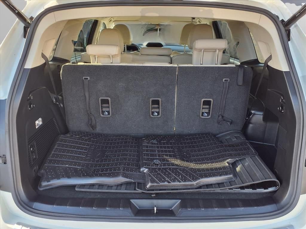 Used 2021 Subaru Ascent Premium w/ Convenience Package image 29