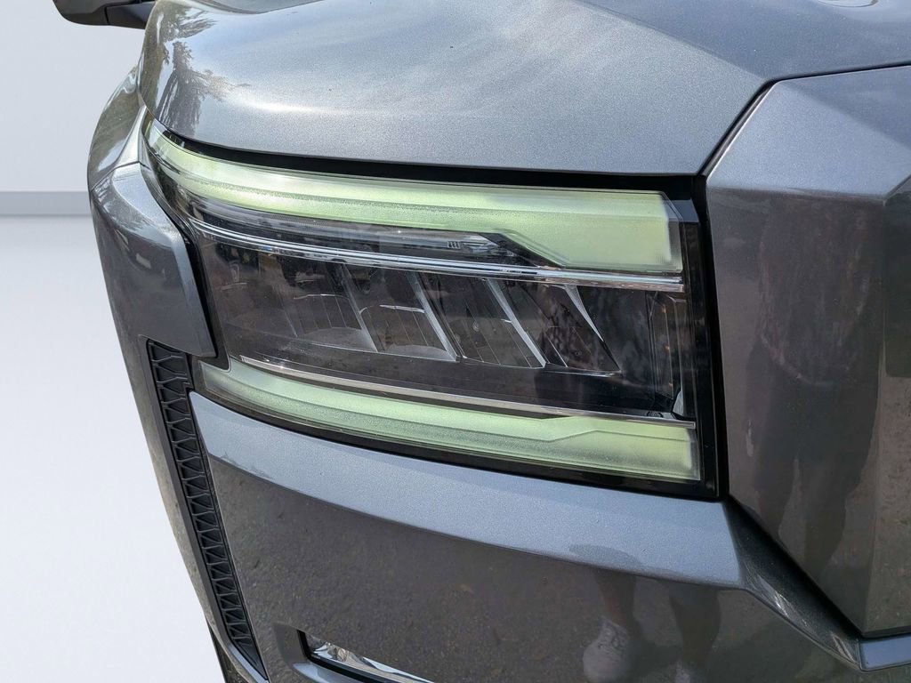 Used 2024 Nissan Frontier SL w/ Technology Package image 9