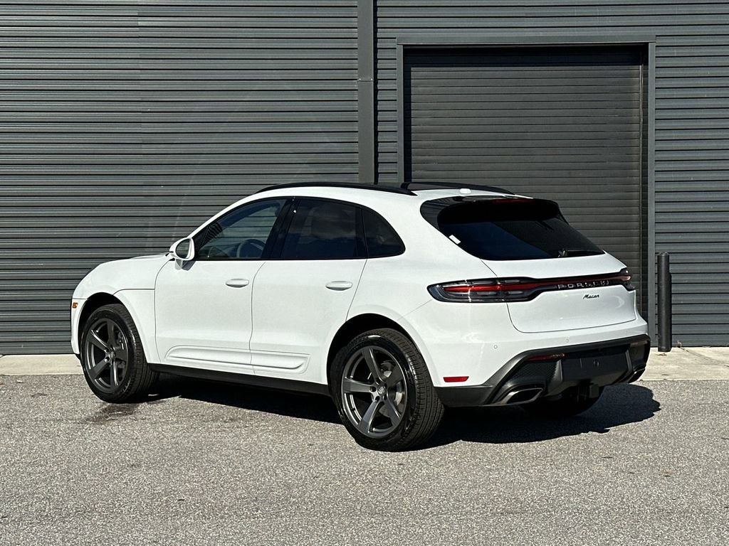 New 2026 Porsche Macan image 11