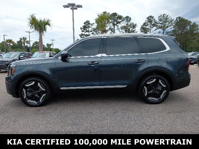 Certified 2024 Kia Telluride EX w/ EX Captain's Chair Package FWD image 8