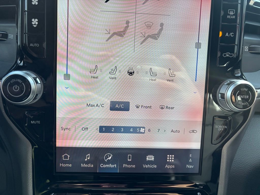 New 2026 RAM 2500 Laramie image 28