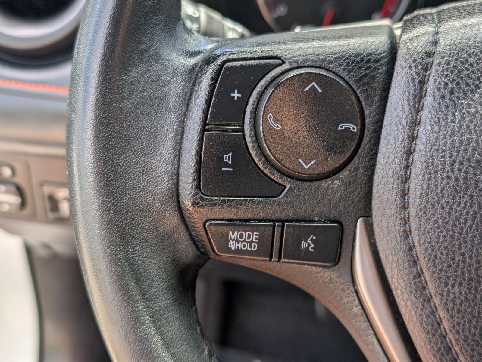 Used 2017 Toyota RAV4 SE w/ Power Extra Value Package image 34