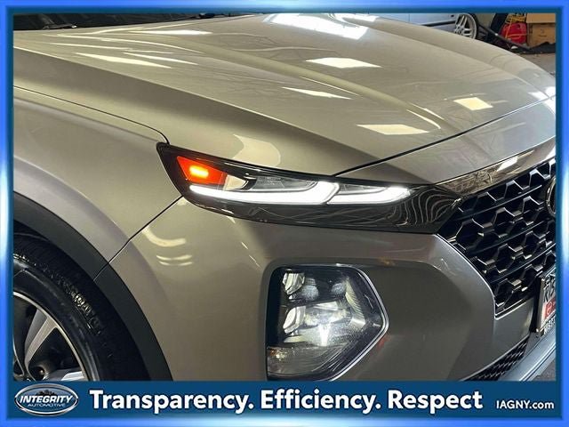 Used 2020 Hyundai Santa Fe Limited AWD/4WD image 10