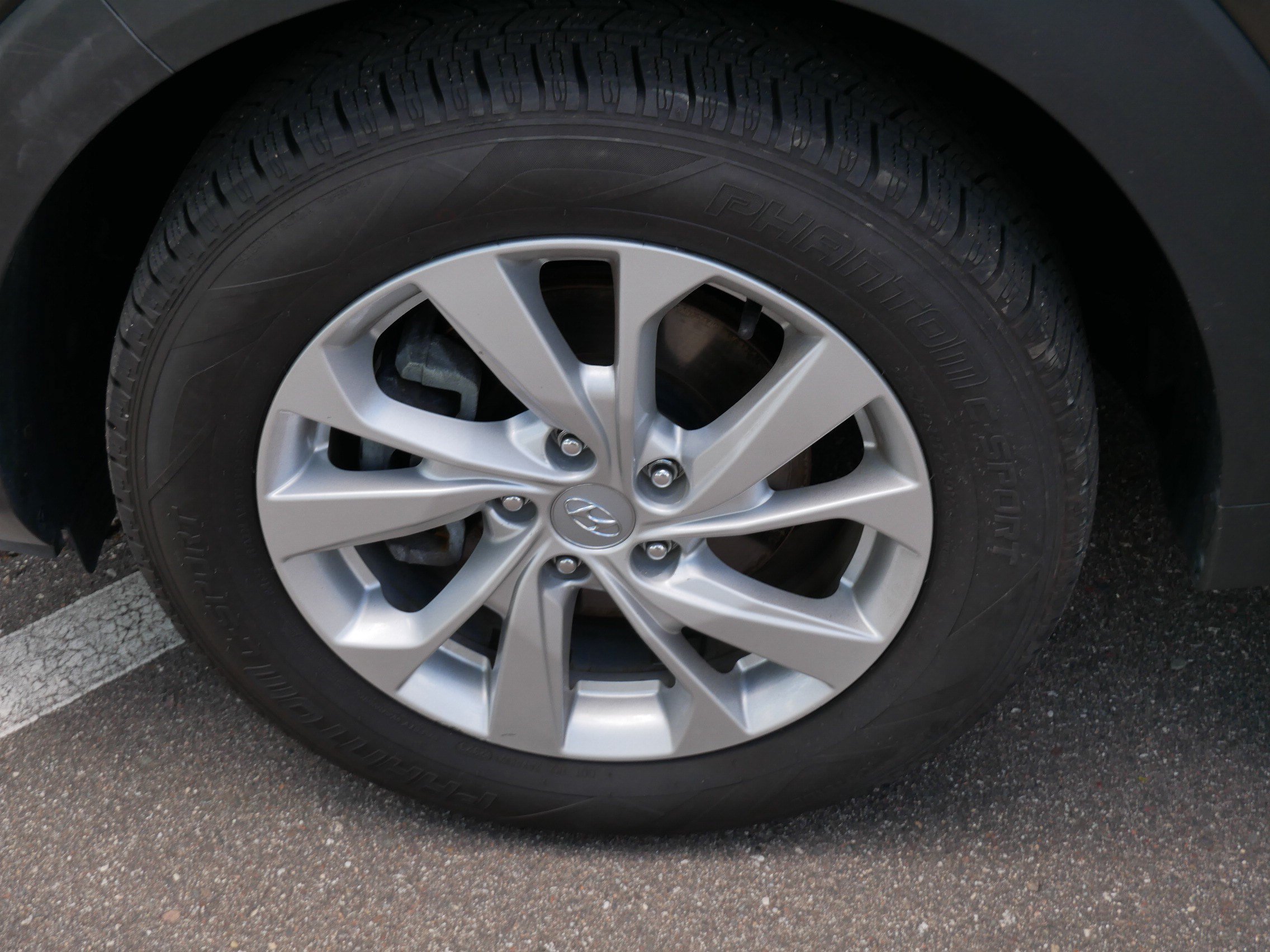 Used 2019 Hyundai Tucson Value w/ Cargo Package AWD/4WD image 15