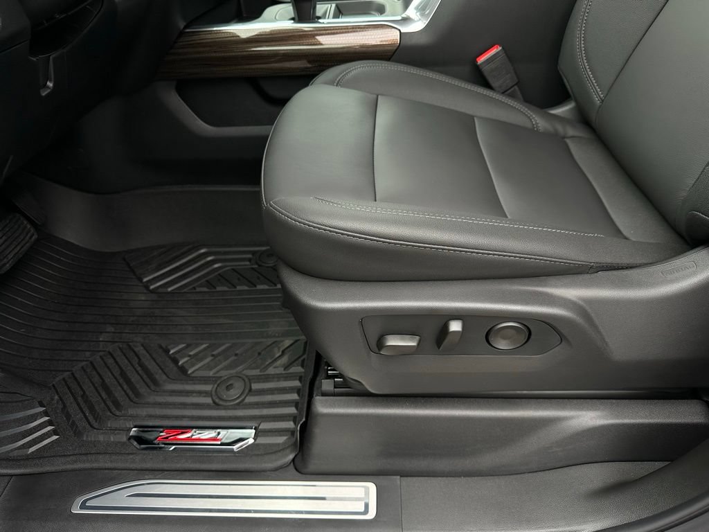 New 2026 Chevrolet Silverado 1500 LT AWD/4WD image 11