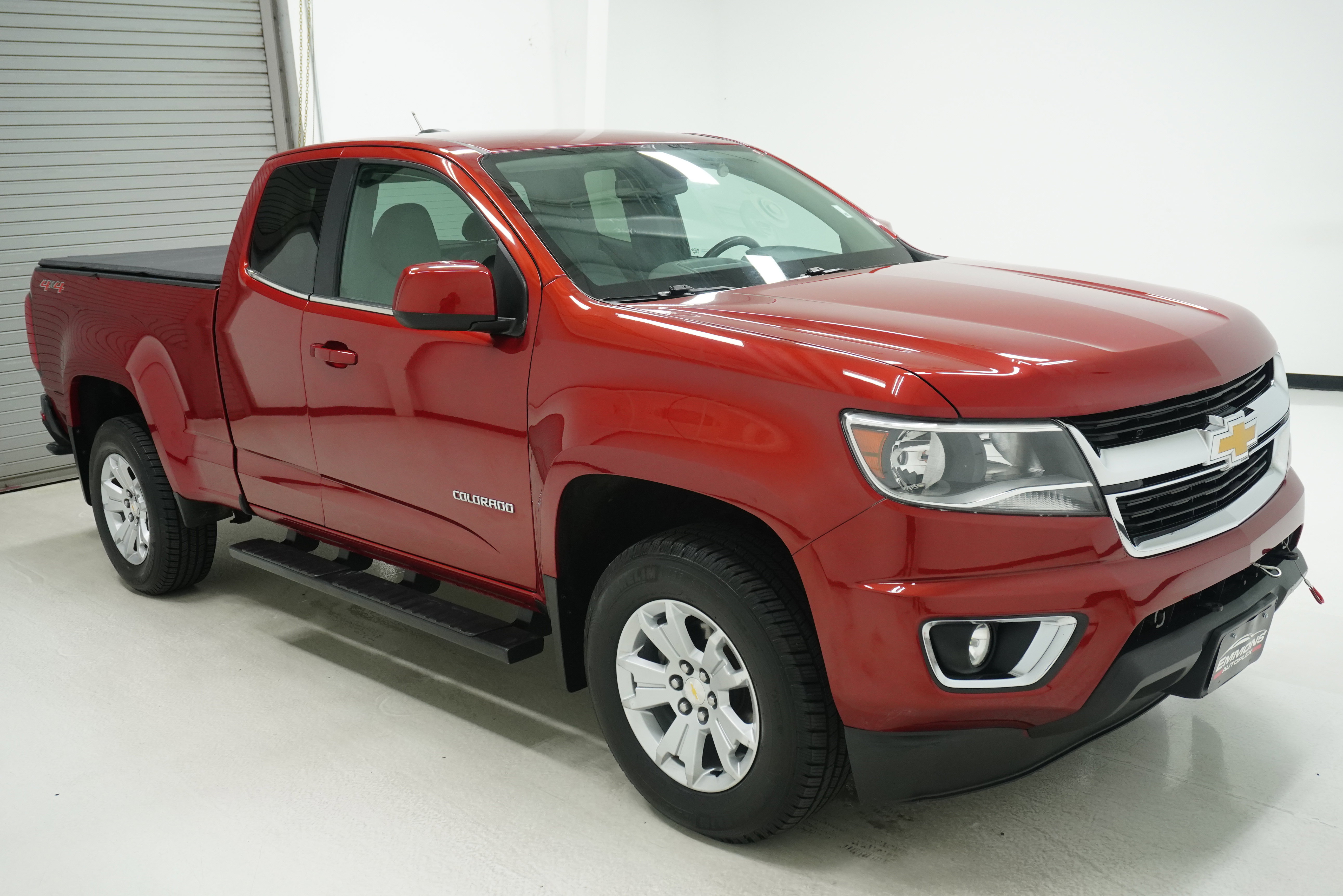 Used 2015 Chevrolet Colorado LT AWD/4WD image 3