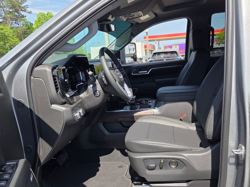 New 2026 GMC Sierra 1500 SLT w/ SLT Premium Package AWD/4WD image 3