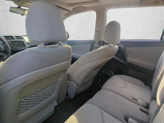 Used 2012 Toyota RAV4 FWD image 18