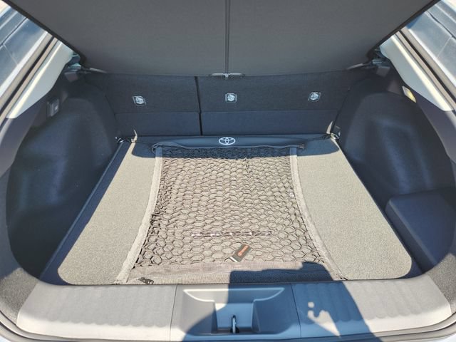 New 2026 Toyota Prius Plug-In Hybrid FWD image 27