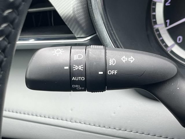 Used 2022 Toyota Highlander Platinum AWD/4WD image 47