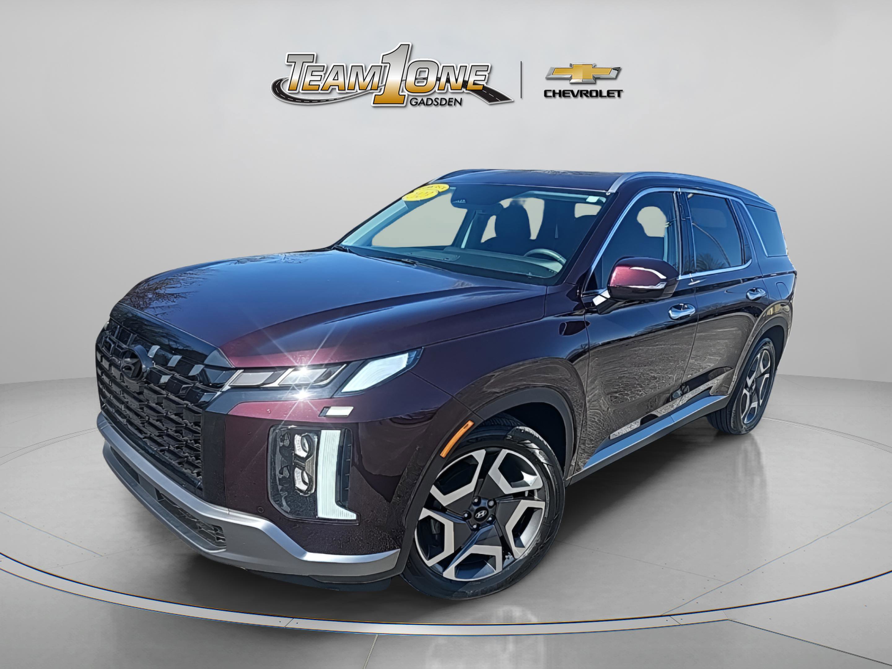 Used 2023 Hyundai Palisade SEL w/ Premium Package image 4