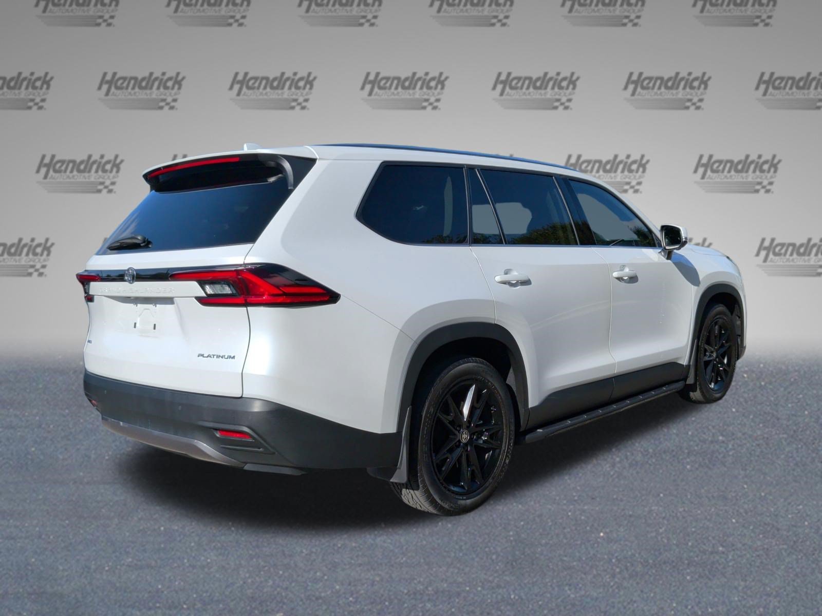 Used 2025 Toyota Grand Highlander AWD image 7