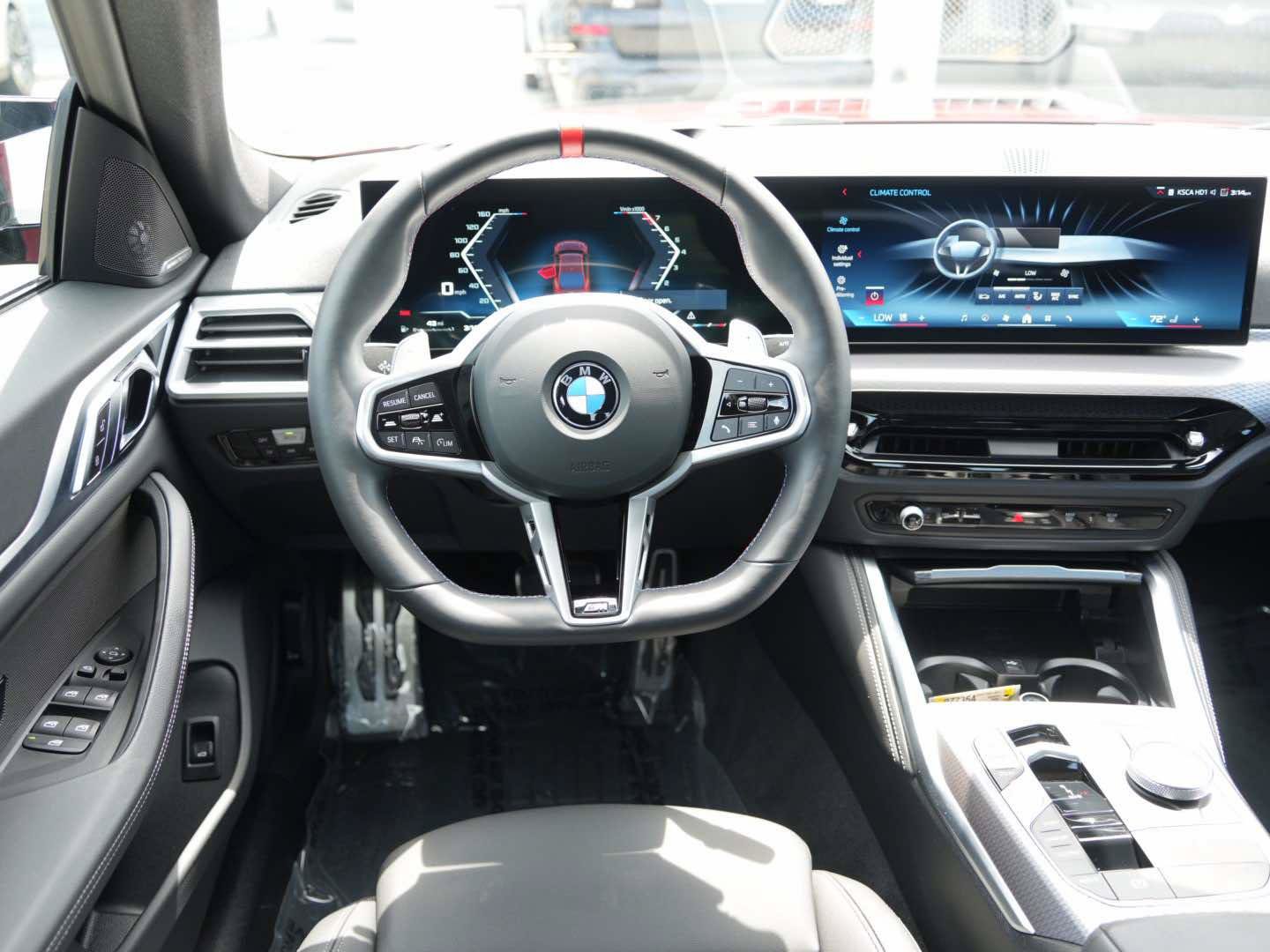 Used 2025 BMW M440i RWD image 8