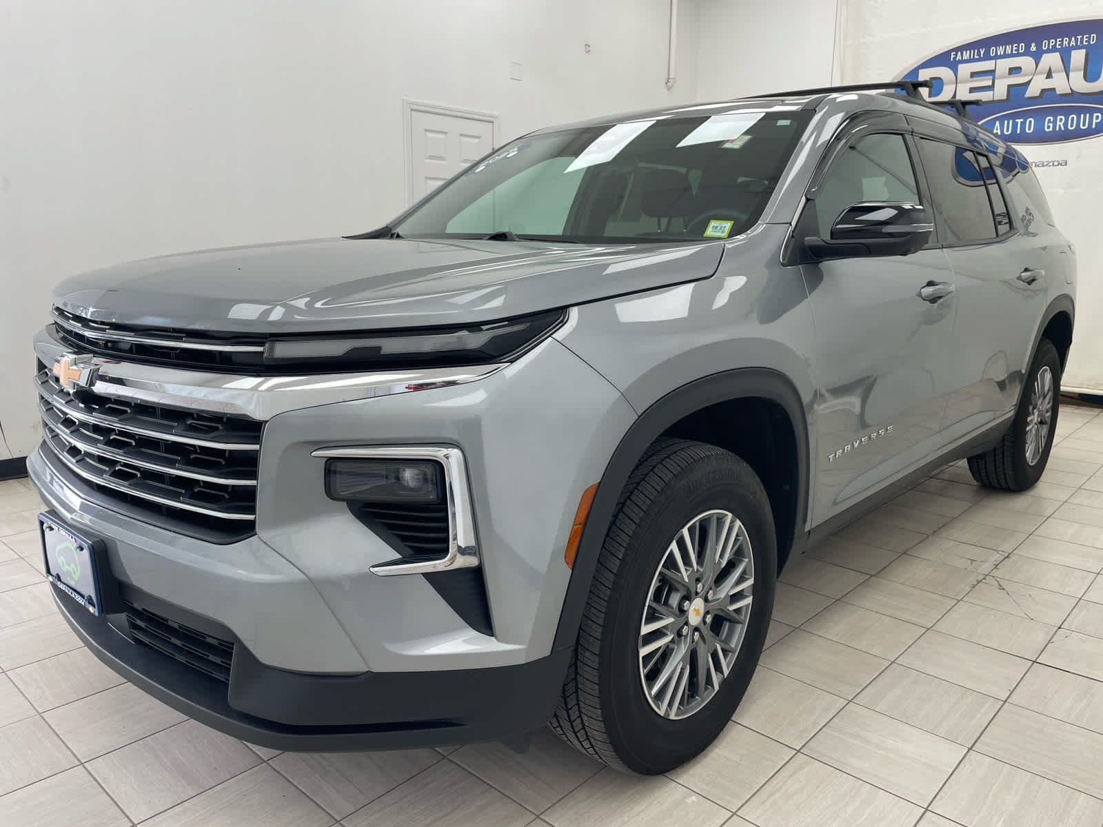 Used 2025 Chevrolet Traverse LT w/ Driver Confidence Package FWD image 18