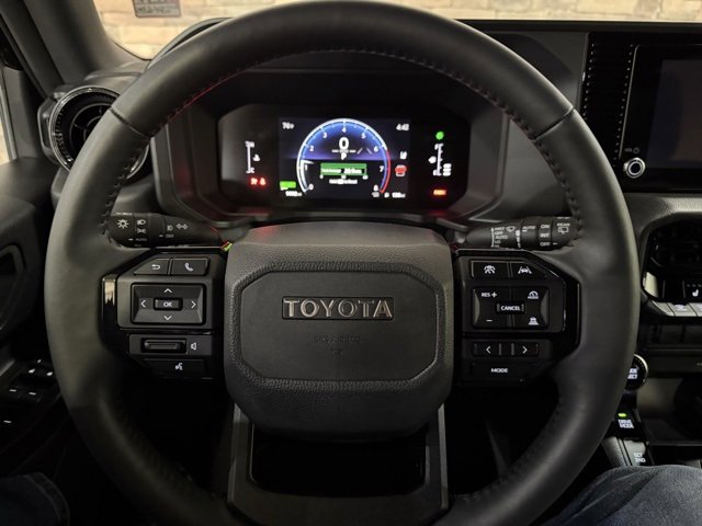 Used 2025 Toyota Land Cruiser 1958 image 17