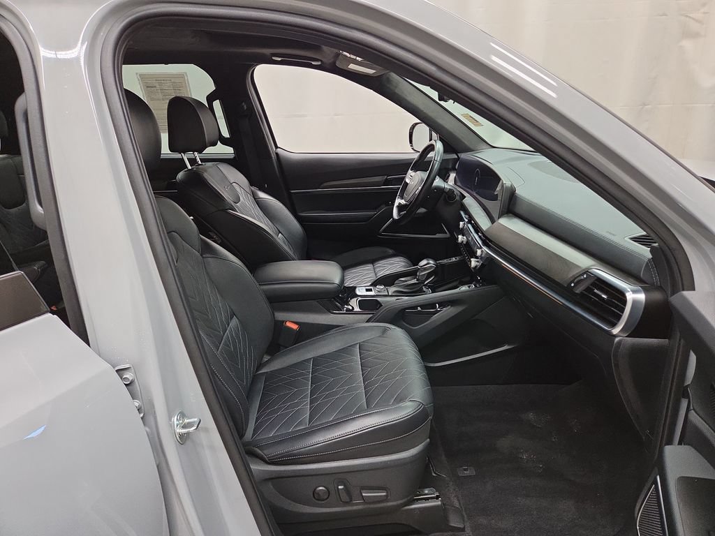 Used 2024 Kia Telluride SX Prestige X-Pro AWD/4WD image 12