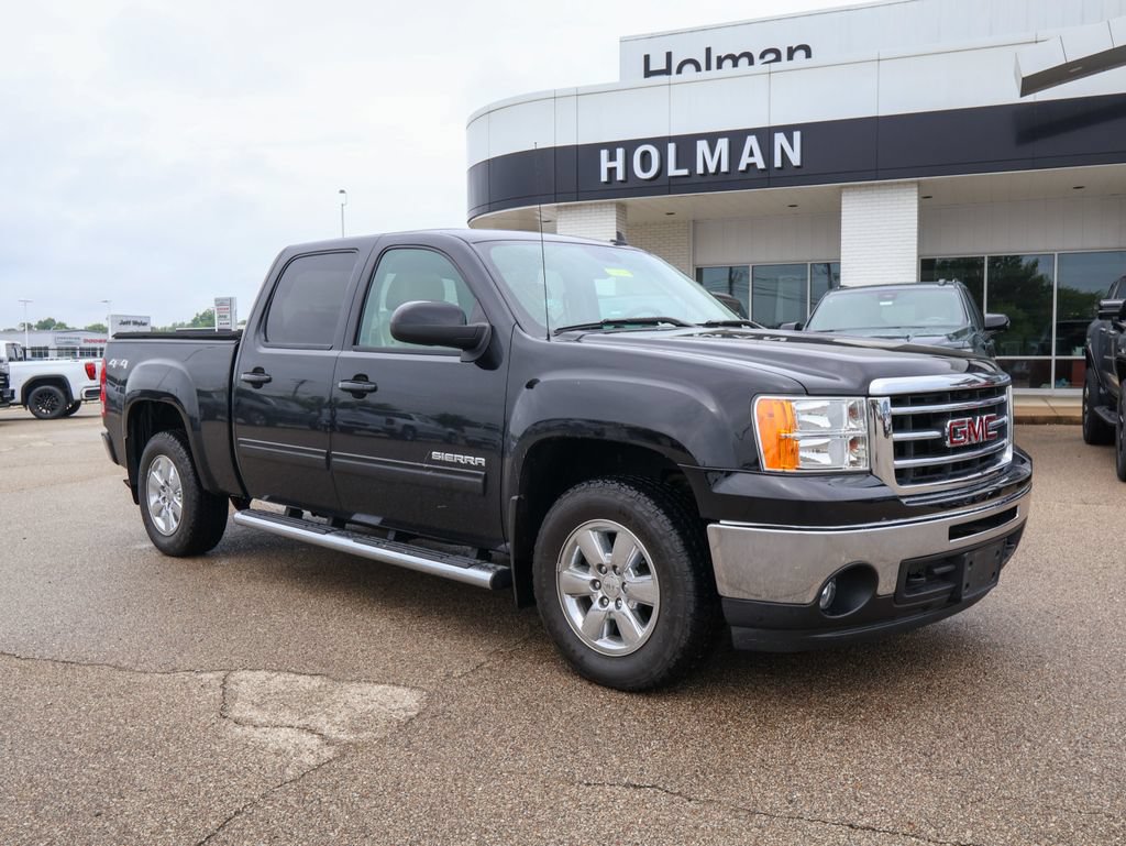 Used 2013 GMC Sierra 1500 SLT w/ SLT Convenience Package AWD/4WD image 1