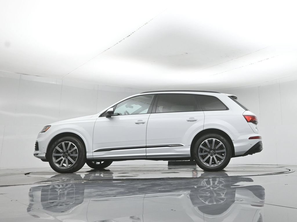 Used 2022 Audi Q7 2.0T Premium Plus w/ Premium Plus Package AWD/4WD image 51