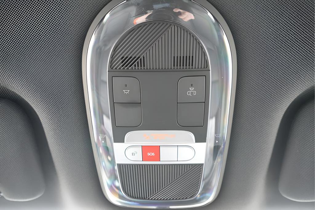 Used 2024 Hyundai Ioniq 6 SEL AWD/4WD image 21